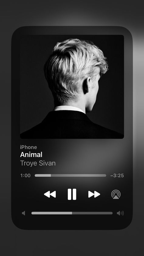 Play Music Iphone, Iphone Music Player, Iphone Music, Troye Sivan, Music Player, Music Players, Play Music, Ariana Grande, Seventeen