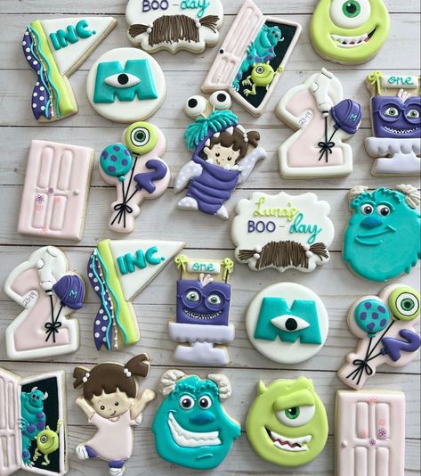 Monsters Inc Sugar Cookies, Monsters Inc Cookies Decorated, Monsters Inc Cookies, Monsters Inc Invitations, Scary Birthday, Monsters Inc Party, Monsters Inc Baby Shower, First Birthday Cookies, Monster Inc Birthday