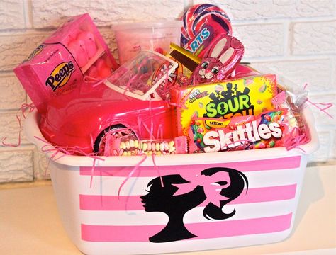 Barbie Easter Basket Barbie Basket, Barbie Easter Basket, Basket Theme, Easter Basket Themes, Candy Themed Party, Decorating Easter Baskets, Selling Ideas, Barbie Gifts, Basket Diy