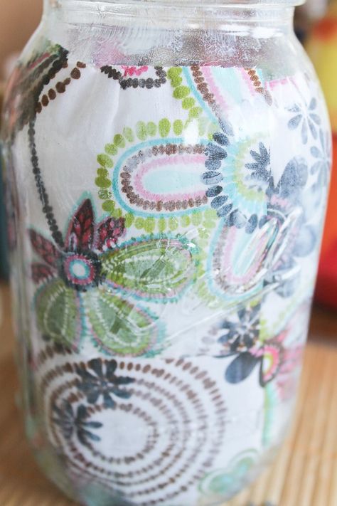 Decorating Mason Jars, Decorating With Mason Jars, Decorate Mason Jars, Decorating Jars, Mod Podge Glass, Fabric Decoupage, Ideas For Painting, Summer Mesh Wreaths, Mason Jar Projects