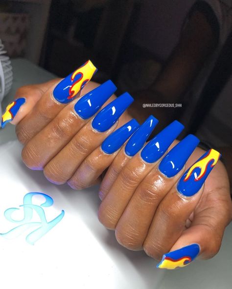 Good Nails Aint Cheap! on Instagram: “These reminded us of hot wheels 😂🏎💨🔥 Something fun and simple🤗  #nailsbygorgeousshai #blackgirlsdonails #bluenails #flamenails…” Hotwheels Nail Art, Hot Wheels Nails Acrylics, Hot Wheels Nails, Good Nails, Future Nails, Blue Nails, Swag Nails, Fun Nails, Art Designs