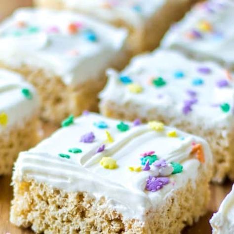 Frosted Rice Krispie Treats - A Wicked Whisk Frosted Rice Krispie Treats, Homemade Rice Krispies, Rice Crispy Bars, Easter Rice Krispie Treats, Homemade Rice Krispies Treats, Rice Krispie Bars, Macaron Ideas, Raspberry Frosting, Homemade Buttercream Frosting