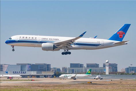 B-324S China Southern Airlines Airbus A350-941 China Southern Airlines, Airbus A350, Civil Aviation, Aircraft Pictures, World Traveler, First World, Airlines, Aircraft, China