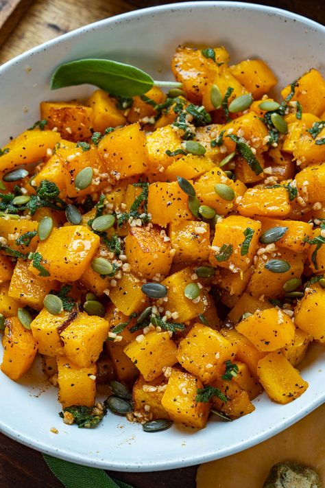 Soup With Sage, Butternut Squash Side Dish, Butternut Squash Sage, Butternut Squash Recipes Roasted, Sauteed Squash, Fried Sage, Butternut Recipes, Sage Recipes, Closet Cooking