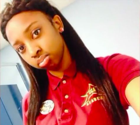 Chicago Teen Found Dead In Hotel Freezer | Sparks Outrage, Confusion Numerous petitions are demanding justice for 19-year-old Kenneka Jenkins. Kenneka Jenkins, Lives Matter, Black Lives, Black Lives Matter, Chicago, Matter, Mac, Hotel, Pins