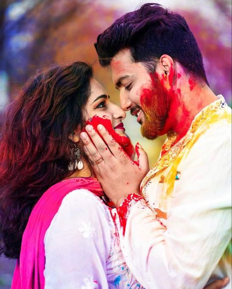 Holi Couple, Holi Poses, Holi Shoot, Holi Pic, Holi Photography, Holi Image, Holi Photoshoot, Holi Background, Holi Pics