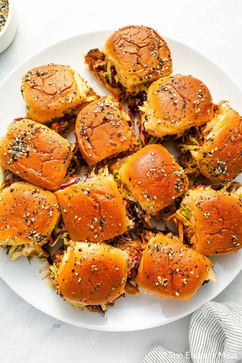 This pulled pork sliders recipe is perfect for entertaining. Thanks to one of my favorite kitchen hacks, you can whip up 12 of these meaty sliders at once! #theendlessmeal #sliders Pulled Pork Salad, Pork Sliders Recipes, Pulled Pork Chili, Pulled Pork Enchiladas, Pulled Pork Sliders, Pulled Pork Leftovers, Pulled Pork Tacos, Pork Salad, Appetizer Sandwiches