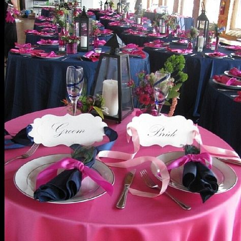 @magnifique_soiree loves the Fuchsia pink and navy blue color palette #inspiration #weddingreception #laeventplanner #losangelesevents #californiabride #californiaweddings #magnifiquesoiree #eventplanner #Padgram Orange Napkins, Orange Weddings, Fuschia Wedding, Bride Groom Table, Purple Centerpieces, Fuchsia Wedding, Hot Pink Weddings, Blue Weddings, Hot Orange