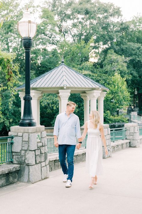 Ultimate Guide to Piedmont Park Engagement Photos - rachellinderphotos.com Engagement Photos Park, Atlanta Skyline, Park Engagement Photos, Piedmont Park, Romantic Backdrop, Timeless Outfits, Intimate Photos, Photos Inspo, Wedding Info