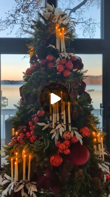 Chelsea on Instagram: "Evening view of our 2022 NoMad Hotel inspo Christmas tree. Have you seen their tree this year? It is full of inspiration as well. Just magical. #decoratewithme #christmasdecor #christmasideas #christmastree #luxurychristmas" Nomad Hotel, Evening View, Miami Houses, London Christmas, Chelsea House, 2024 Christmas, London Hotels, Christmas Window, Christmas 2023