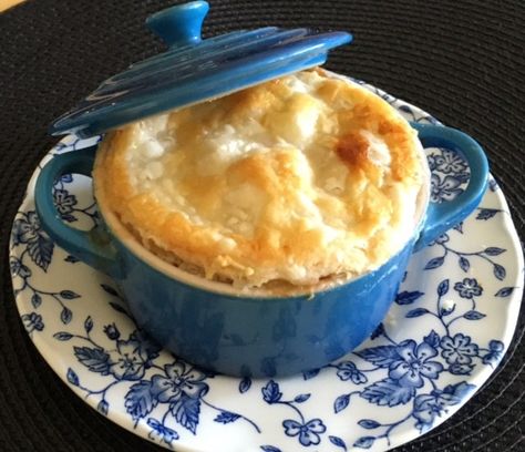 Announcing Le Creuset Mini-Cocotte Month - Recipe Contest! Mini Cocotte Recipe, Le Crueset, Cocotte Recipe, Le Creuset Stoneware, Food Contest, Tiny Kitchen, Le Creuset, What To Cook