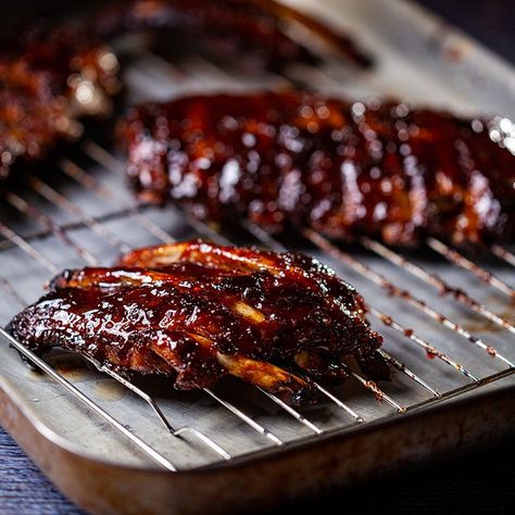 Rib Glaze Recipes, Ribs Glaze Recipe, Pitboss Recipes, Honey Bbq Ribs, Rib Glaze, Honey Ribs, Whiskey Glaze, Meaty Meals, Cumin Chicken