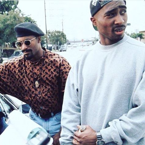 Director John Singleton and actor Tupac Shakur on the set of 'Poetic Justice'… John Singleton, Poetic Justice, Tupac