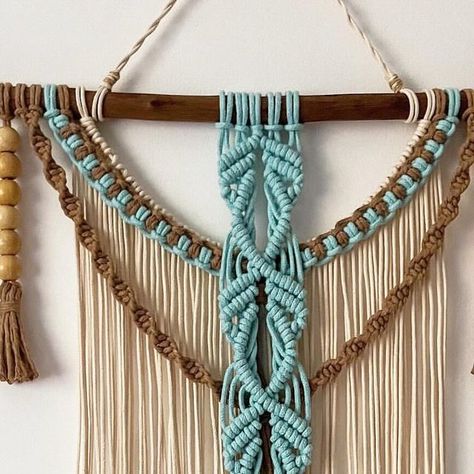 Multicolor Macrame, Macrame Knots Diy, Weaving Crochet, Macrame Weaving, Knots Diy, Macrame Knots, Macrame, On Instagram, Macramé