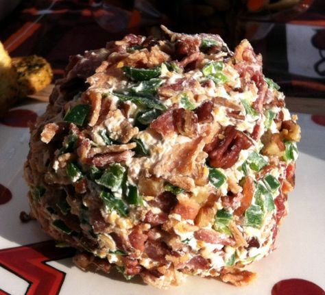 Shrimp & Pecan Cheese Ball Shrimp Cheese Ball, Shrimp Balls Recipe, Jalapeño Cheese Ball, Jalapeno Cheeseball Recipes, Recipes With Bacon, Bacon Cheese Ball, Shrimp Cheese, Shrimp Balls, Moms Recipes