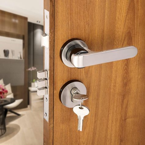 Material: Zinc Alloy Weather Proof, Color: Matt-Gold Finish Package Contents: 2-Pieces Lock Rose Handles, 1-Piece full Brass Lock Body with 3 Computer Key, 1-Piece Receptacle Plate, 3-Pieces Keys, Screws for fittings Lock Body:- 50 * 85mm, Pin Cylinder:- 70mm With Computer Rise :- 3 Key(Door thickness - 28 mm to 45 mm) Door Lock Design, Door Handle With Lock, Door Latches, Door Handle Design, Fingerprint Lock, Home Design Diy, Carpentry Tools, Lock Design, Mortise Lock