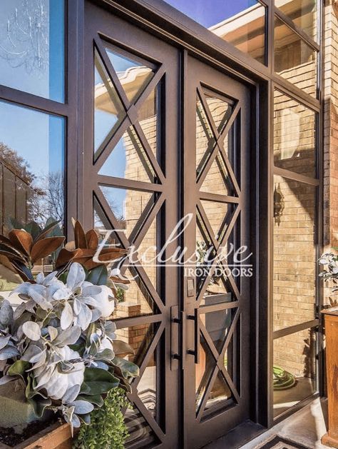 Iron Front Door Double, Single Iron Door, Front Door Double, Wrought Iron Front Door, French Front Doors, Front Door Inspiration, Wrought Iron Door, House Front Door Design, Iron Front Door