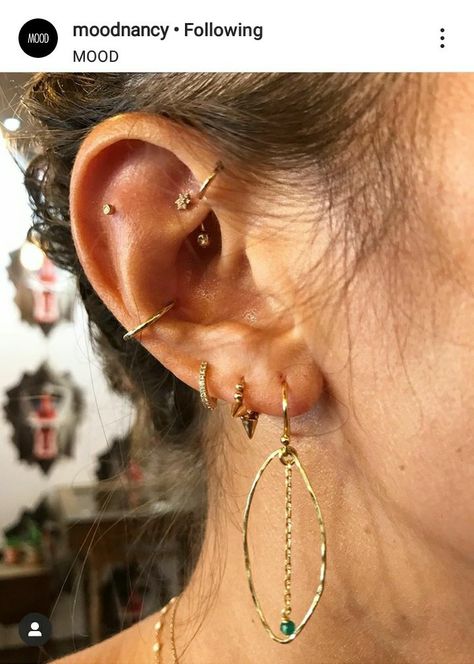 Minimalist Ear Piercings, Forward Helix Piercing, Cool Ear Piercings, Pretty Ear Piercings, Ear Style, Maria Tash, Forward Helix, Piercing Earrings, Indie Jewelry