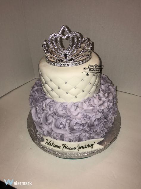 Quinceanera Birthday Cake, Purple Princess Birthday Cake, Lavender Sweet 16 Cake, Purple 16th Birthday Cake, Purple 18th Birthday Cake, Purple Sweet 16 Cakes, 18th Cake Ideas, Sweet 16 Cake Ideas 16th Birthday, 15 Birthday Cake Ideas