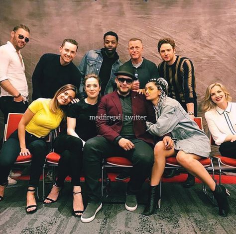 One Chicago Cast, Kara Killmer, Chicago Crossover, Joe Cruz, Patrick John Flueger, Chicago Pd Cast, Marina Squerciati, Torrey Devitto, Jason Beghe