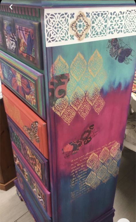 Bohemian Door Design, Acrylic Painting Furniture, Bohemian Painted Furniture, Decoupage Headboard, Funky Painted Furniture Bright Colors, Boho Furniture Painted, Funky Furniture Diy, Funky Painted Furniture Ideas, Boho Furniture Makeover