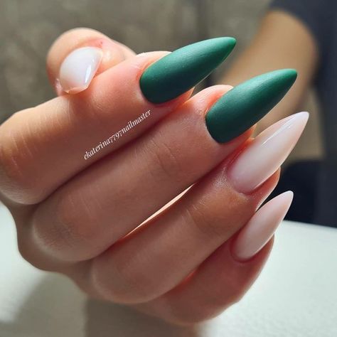 Medium Stilleto Nail Design, Sophisticated Nails, Stilleto Nails Designs, Russian Manicure, Lovely Nails, Nail Shimmer, Polish Ideas, Soft Nails, Trendy Nail Design