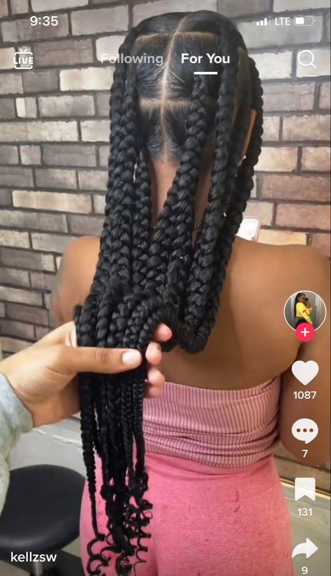 Twist With Straight Braiding Hair, 6 Box Braids Hairstyles, Nice Braids Hairstyles, 6 Jumbo Box Braids, 6 Braids Hairstyles Black, Scalp Braids For Black Women, Large Braids, Jumbo Box Braids Styles, Jumbo Knotless