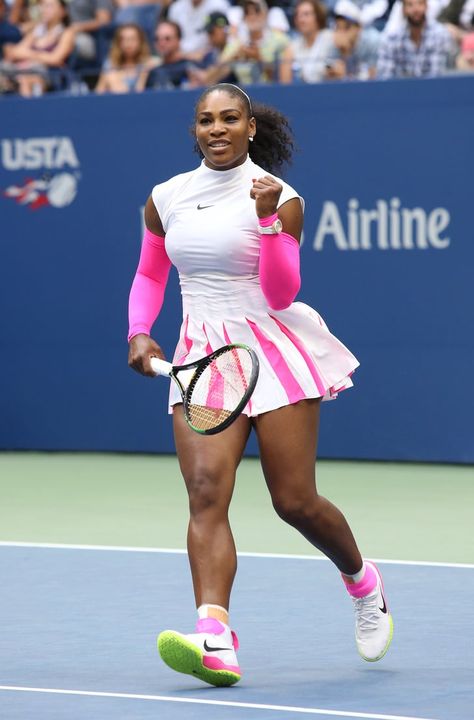 Serena Williams's Best Tennis Outfits Through the Years Serena Williams Outfit, Jennifer Capriati, Serena Williams Tennis, Williams Tennis, Tennis Outfit, Tennis Match, Tennis Fashion, Tennis Player, Serena Williams