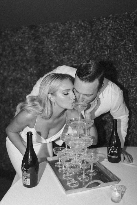 Champagne Tower Wedding, Upper East Side Manhattan, Classy Engagement Photos, Wedding New York, Serena Van Der, Cute Engagement Photos, Idaho Wedding, Wedding Champagne, Serena Van