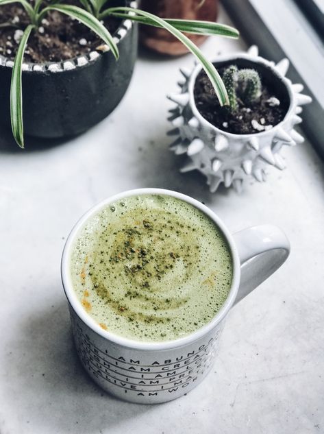 Magical Adaptogenic Matcha Latte Recipe with Ashwagandha | Breakfast Criminals Ashwagandha Recipes, Matcha Latte Recipe, Ayurvedic Diet, Pane Dolce, Mushroom Coffee, Milkshake Recipes, Latte Recipe, Coconut Recipes, Coconut Butter