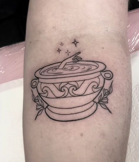 Acotar Cauldron Tattoo, Nesta Inspired Tattoo, Acosf Tatoos, Nesta Tattoo Acotar, Nesta Archeron Tattoo, Nesta Tattoo, Acotar Cauldron, Cauldron Tattoo, Salem Tattoo