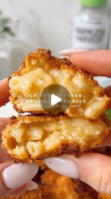 Kiley O'Donnell on Instagram: "CRISPY AIR FRYER MAC & CHEESE BALLS These crispy air fryer mac & cheese balls are my new love language, okay? 😌 The perfect little appetizer, lunch or snack 🤎 recipe below! #Recipe Details: Ingredients: - 8 oz elbow macaroni, cooked according to instructions - 2 tbsp butter - 2 tbsp all-purpose flour - ½ tsp salt - ¼ tsp garlic powder - ¼ cup @harmlessharvest coconut water - ¼ cup @harmlessharvest coconut smoothie - ½ cup coconut milk - ¼ cup @harmlessharvest coconut yogurt - 2 cups shredded cheddar cheese Crispy Coating: - 2 eggs - ⅔ cup panko breadcrumbs - ½ tsp salt + 1 tsp paprika + 1 tsp garlic powder - ⅔ cup shredded sweetened coconut flakes Instructions: Start by making the mac and cheese. In a medium saucepan over medium heat, melt the butter. The Mac And Cheese Bites Air Fryer, Macaroni Cheese Balls, Mac And Cheese Balls Recipe, Mac Cheese Balls, Fried Mac And Cheese Balls, Mac N Cheese Balls, Shredded Cheddar Cheese, Coconut Smoothie, Cheese Ball Recipes