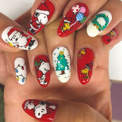 Fun Winter Nails 2023-2024: 19 Playful Ideas - thepinkgoose.com Peanuts Christmas Nails, Christmas Nails Characters, Character Christmas Nails, Snoopy Nails Christmas, Christmas Snoopy Nails, 7 Cartoon Characters, Charlie Brown Christmas Nails, Snoopy Christmas Nails, Christmas Character Nails