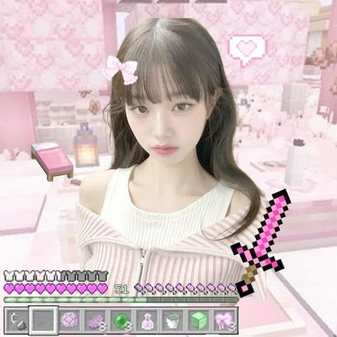 #wonyoung #icon #minecraft #coqquete Foto Cewek Hijab Aesthetic, Y2k Photos, Wonyoung Icons, Motivational Photos, Y2k Profile Picture, Random Icon, Icons Pink, Ethereal Makeup, Cute Core