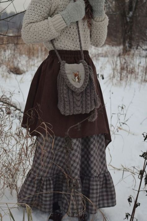 Mori Girl Fashion, Cottagecore Outfits, Cottagecore Fashion, Dark Cottagecore, Mori Girl, Grunge Style, Httyd, Mode Inspiration, The Snow