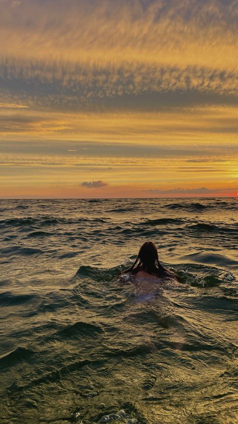 Swim Beach Aesthetic, Ocean Swim Aesthetic, Ocean Vacation Aesthetic, Sea Swim Aesthetic, Summer Water Aesthetic, Swimming In The Ocean Aesthetic, Swimming Ocean Aesthetic, Josie Core Aesthetic, Beach Swimming Aesthetic