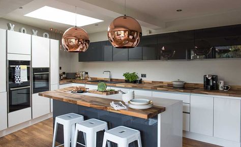 Emma and Ian Fisher converted their garage to create a modern kitchen-diner https://t.co/D0qAkjsgyI https://t.co/AIXPzEVGnI Garage Converted To Kitchen, Garage Kitchen Conversion, Garage Conversion To Kitchen, Garage Conversion Kitchen, Garage To Kitchen Conversion, Kitchen Diner Extension L Shape, Garage Conversion Kitchen Diner, Garage Annexe Conversion, Kitchen Diner Extension Bifold Doors