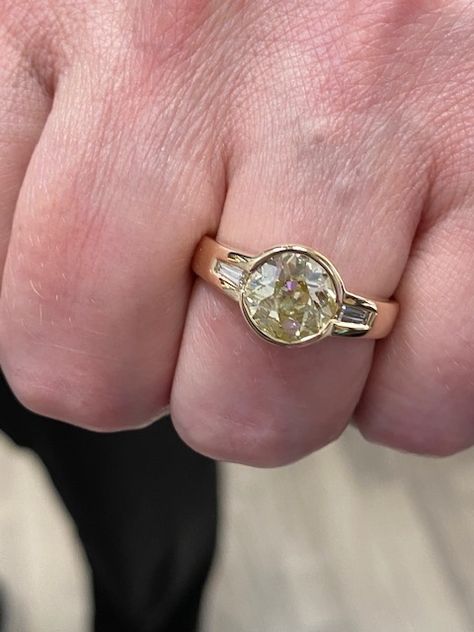 We haven't forgotten that special man in your life! Our client inherited some family heirlooms and repurposed the stones to custom design a ring to reflect his personality. He designed around a diamond from his mother's engagement ring. Help that guy in your life bring his dream jewelry design to reality! We offer custom packages that make a great gift idea. #diamondband #bespokeband #mensring #heirloomjewelry His Personality, Heirlooms Jewelry, Men Diamond Ring, Fine Jewelry Designers, Dream Ring, Family Heirloom, Dream Jewelry, Men's Jewelry, Mens Wedding Bands