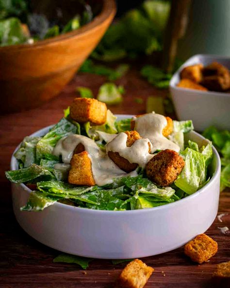 Kiki Nelson, Wfpb Salad, Avocado Caesar Salad, Power Salads, Starch Diet, Vegan Caesar Salad Dressing, Vegan Salad Dressing Recipes, Vegan Caesar Dressing, Caesar Dressing Recipe