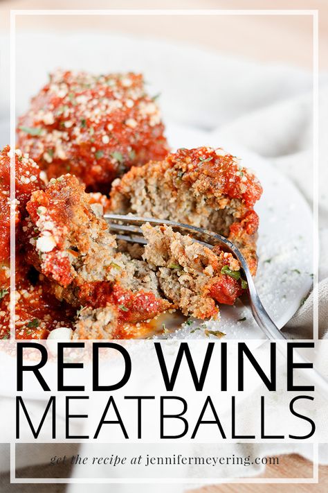 Wine Meatballs, Red Wine Tomato Sauce, Tasty Meatballs, Easy Main Dishes, Red Wine Sauce, Meatball Recipe, Wine Sauce, Meatball Recipes, Parmesan Cheese