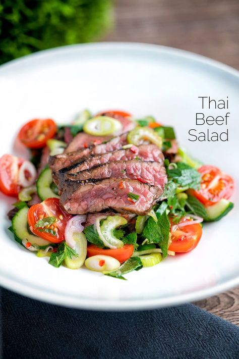 This Spicy Thai Beef Salad is a gloriously light but filling main course salad packed with the flavours of food from Thailand. Food Main Course, Smoked Mackerel Salad, Thai Beef Salad Recipe, Mackerel Salad, Beef Massaman Curry, Sausage Salad, Thai Beef Salad, Thai Beef, Best Beef Recipes