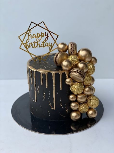 Golden Black Cake Birthday, Black And Gold Cake Decoration, 50th Golden Birthday Cake For Women, Black And Gold Party For Men, Cakes For Golden Birthday, Golden Birthday Cakes For Men, Black And Gold 50th Birthday Cake For Men, 30 Bday Cake For Men, 30th Birthday Cake Black And Gold