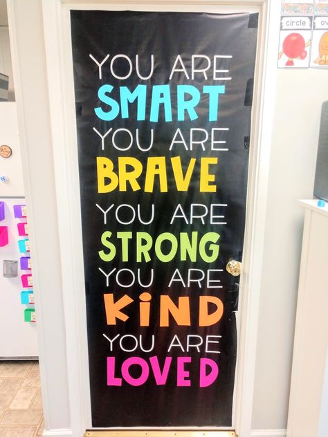 Welcome to My Classroom! Welcome To My Classroom, Bright Classroom, Classroom Welcome, School Door Decorations, Classroom Doors, Classroom Tour, School Doors, Classroom Quotes, Classroom Board