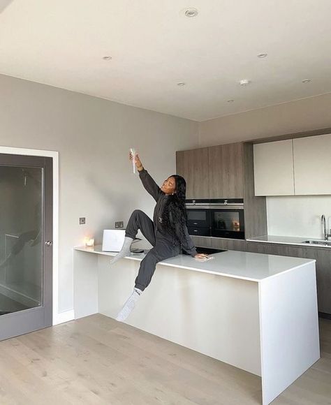 First Apartment Goals, Empty Apartment, Our First Apartment, My First Apartment, Girl Apartment, Apartment Goals, Confident Women, Apartment Tour, Own House