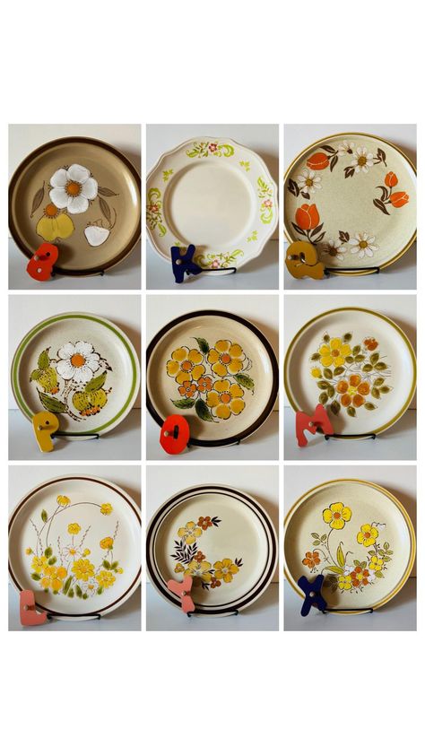 Pick Your Patterns - Choice of Vintage Stoneware Dinner Plates / Create Your Own Set Vintage Dinner, Beautiful Tablescapes, Vintage Stoneware, Cool Tables, Choose One, Serving Piece, Vintage Glassware, Vintage Patterns, Dinner Plates