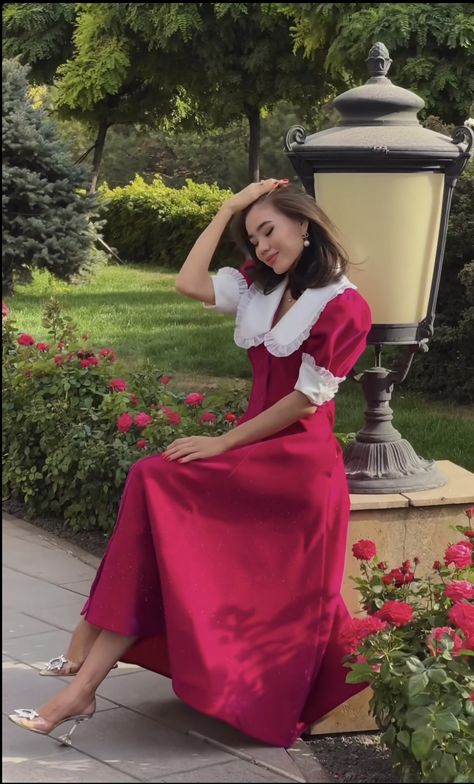 Flare Dress Outfit, Korean Fashion Women Dresses, Mode Dress, Satin Formal Dress, Gowns Dresses Elegant, Stylish Short Dresses, Old Fashion Dresses, Elegant Dresses Classy, Fashionista Clothes