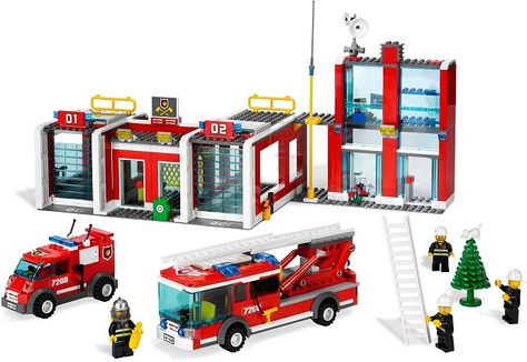 Lego Fire Station, Lego City Fire Station, Lego City Fire, Lego Fire, Lego System, Lego Birthday Party, Lego Toys, Building Instructions, Lego Instructions