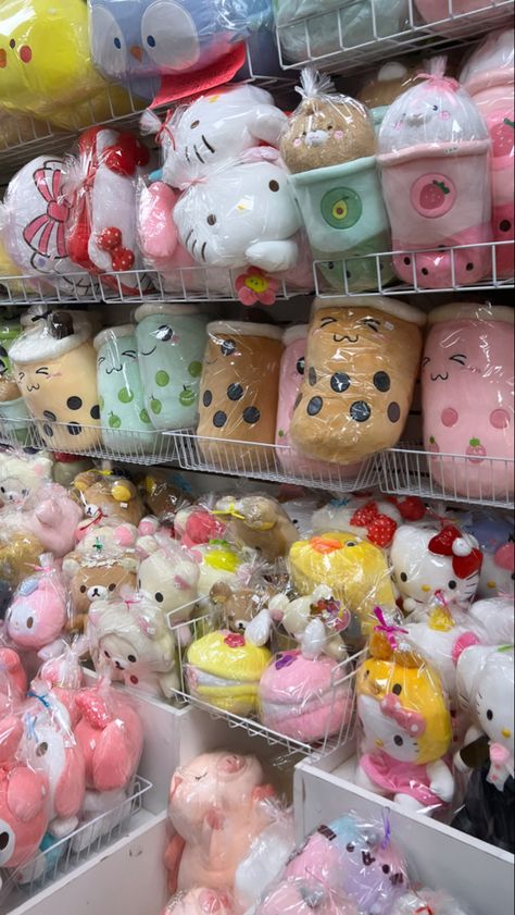 Boba Plushie Aesthetic, Boba Hello Kitty, Japan Things To Buy, Sanrio Plush Aesthetic, Hello Kitty Plush Aesthetic, Plush Aesthetic, Sanrio Plushies, Sanrio Stuff, Cute Squishies