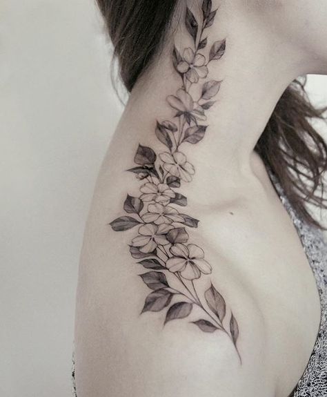 Side Of Neck Flower Tattoo, Side Neck To Shoulder Tattoo, Flower Side Neck Tattoos Women, Flower Neck Tattoos Women Side, Vines Neck Tattoo, Neck Tattoos Women Flowers, Mullein Tattoo, Neck Vine Tattoos, Elegant Neck Tattoo