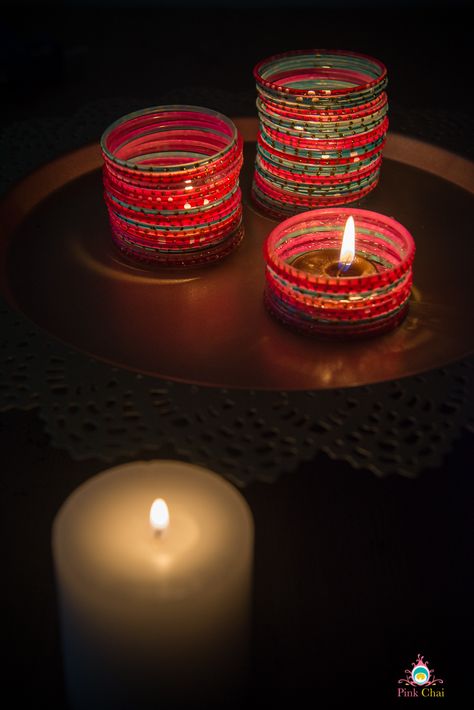 Indian Diwali Decor, Diwali House Party Decor, Diy With Bangles Home Decor, Diwali Decore Ideas At Home, Diwali Party Decor Outdoor, Diwali Home Decor Ideas Living Room, Room Decoration For Diwali, Diwali Centerpieces, Diy Home Wedding Decorations